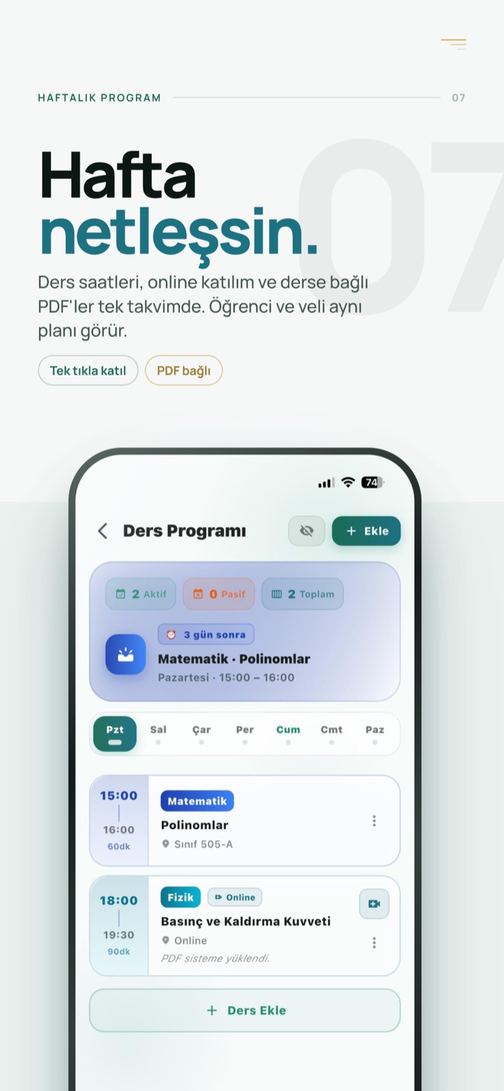 Haftalık ders programı ekranı.